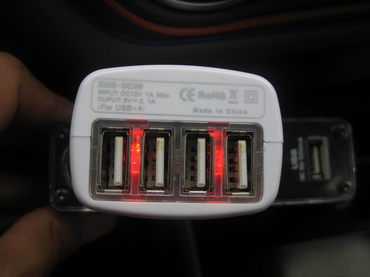 4-Ports usb charger (12).jpg